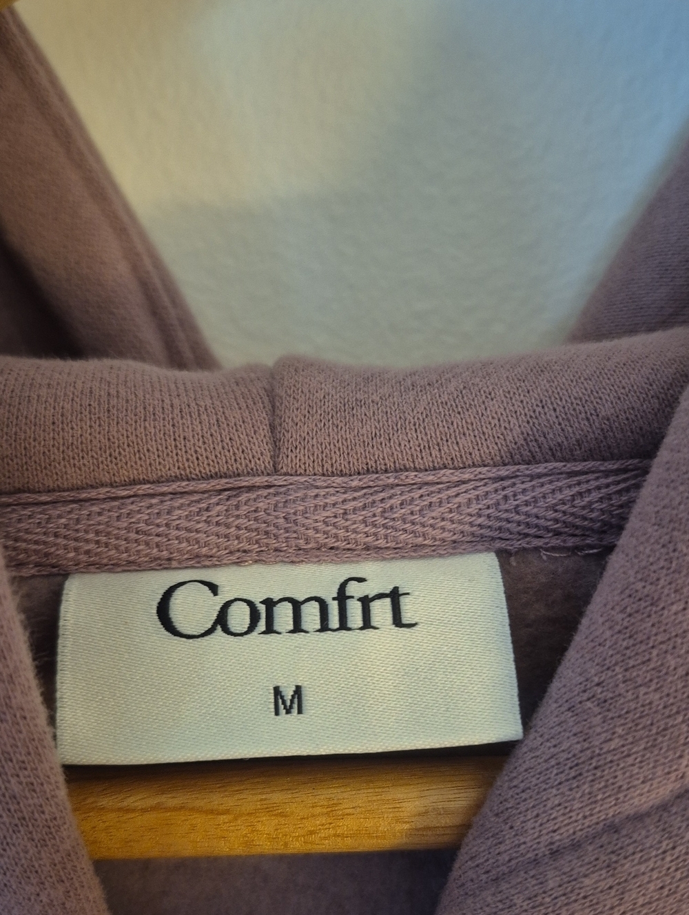 Comfrt Hoodie in Dusty Mauve / Rose | Size Medium Oversized Kangaroo Pocket - Picture 5 of 6